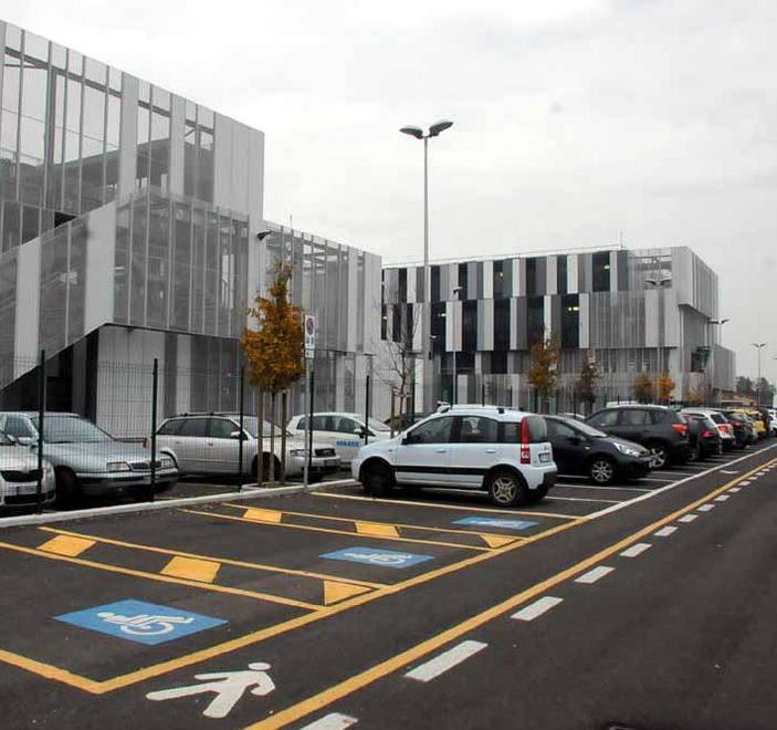 Ospedale Apuane, la sosta più cara della provincia 