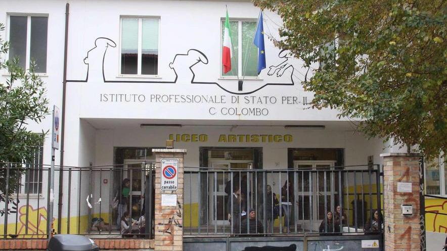 La preside del Colombo si difende: «Contro la scabbia ho fatto il possibile»