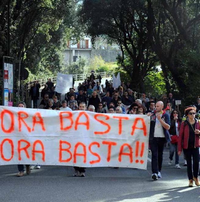Gli albianesi accusano i sindaci Bagarre per una frase di Grassi 