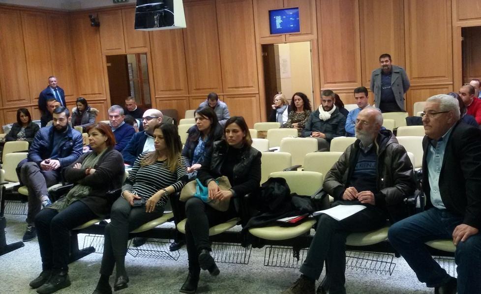 Piano scuola approvato fra le polemiche 