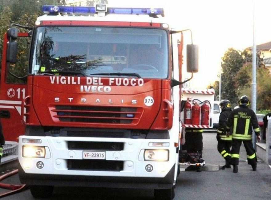 Un intervento dei vigili del fuoco (archivio)