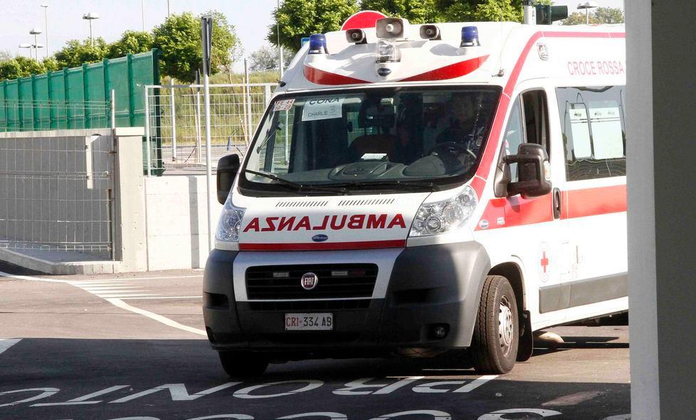 Ubriaca, falcia due turisti a Ferrara. Gravissima una ragazza 
