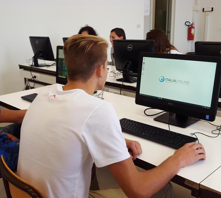Il liceo scientifico Dini terzo in Italia per qualità 