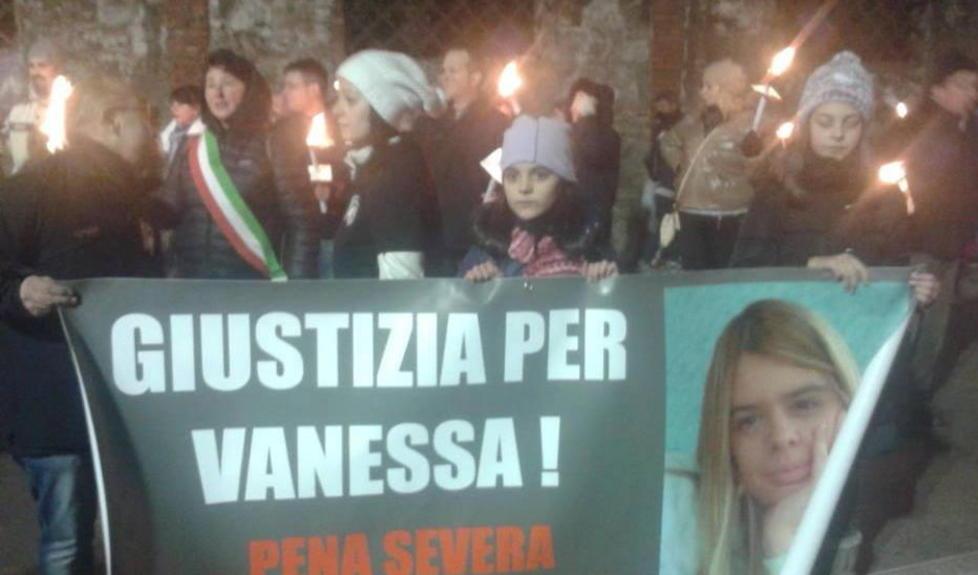 La fiaccolata urlerà il suo “no” al femminicidio 
