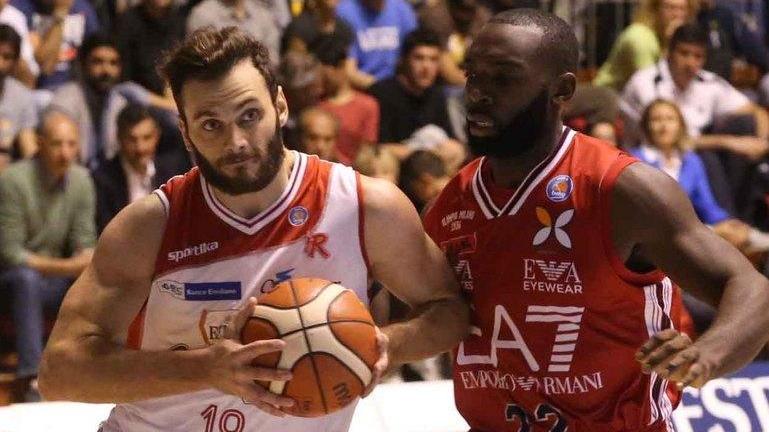 Milano rimette dentro Ale Gentile e Macvan