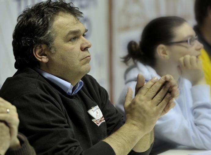 «Fatti sinora troppi regali con Cantù si deve reagire» 