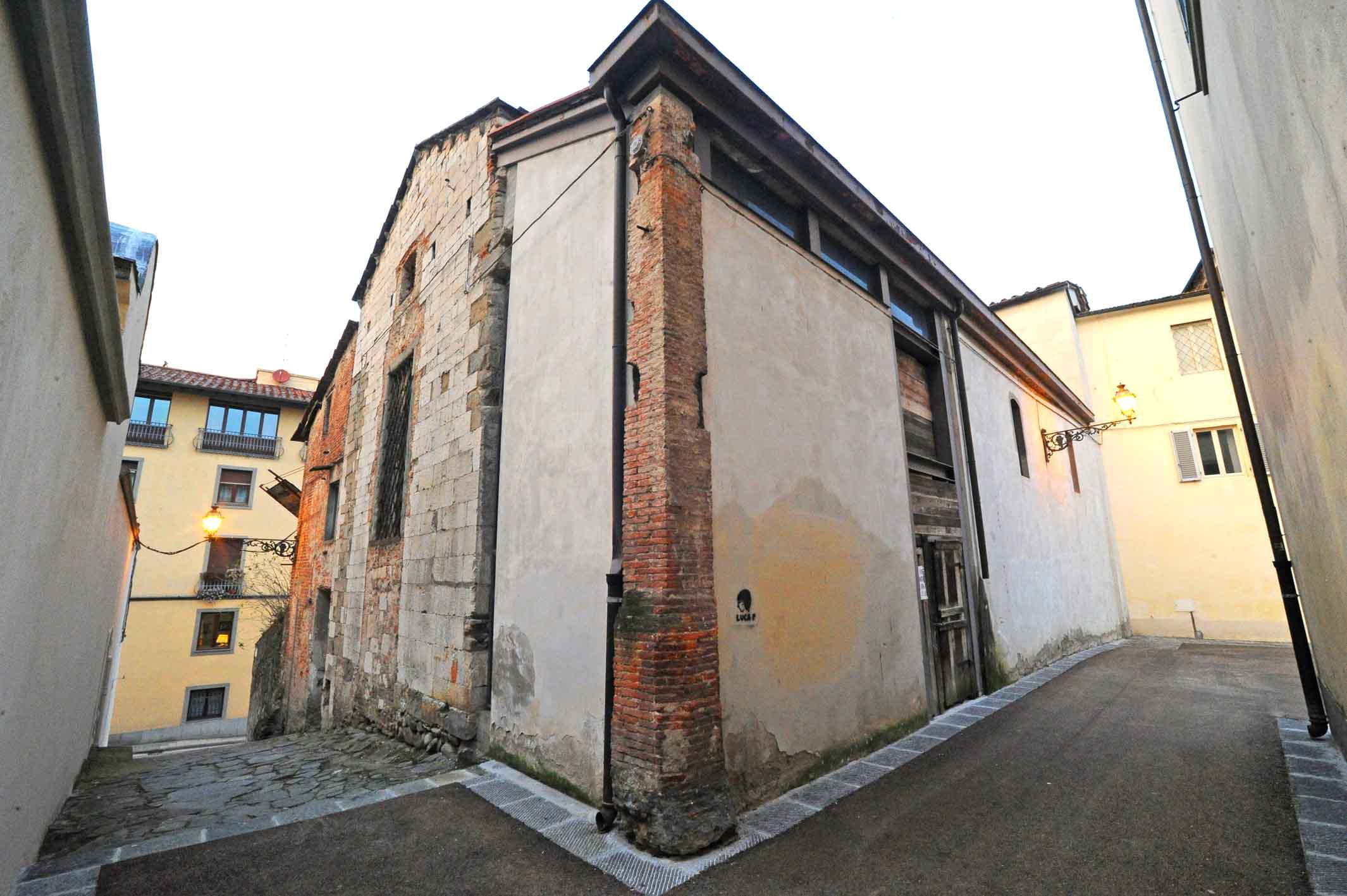 Un centro culturale nell'antica chiesa
