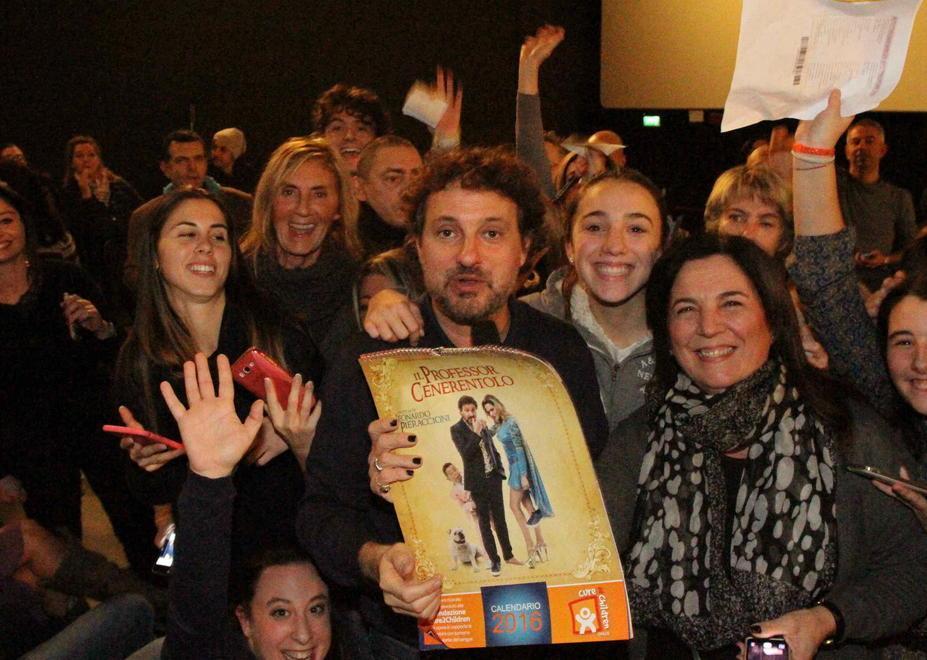 Grande folla per il “Cenerentolo” e le sue battute 