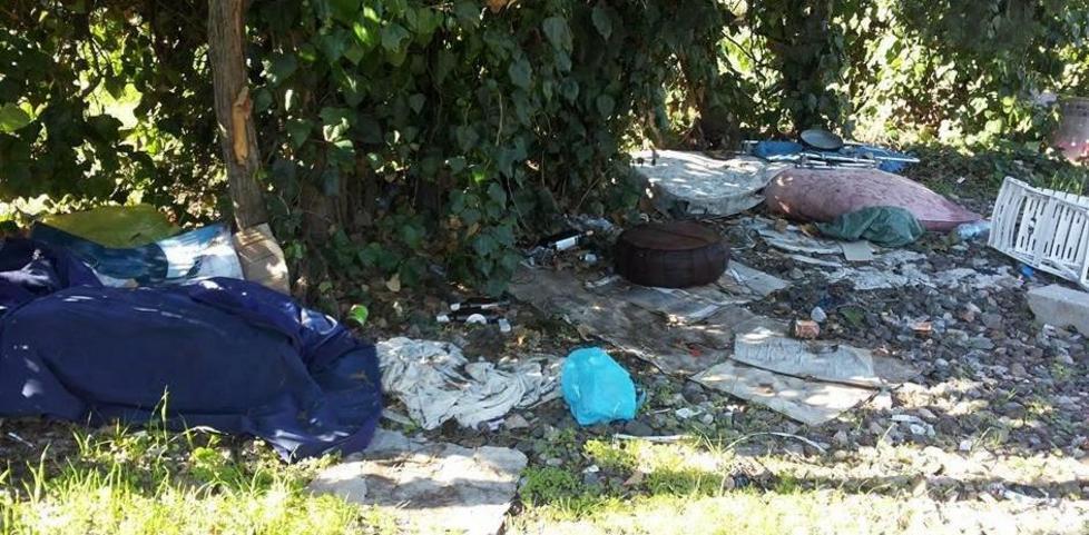 Bivacchi alla stazione «Intervenga la prefettura» 