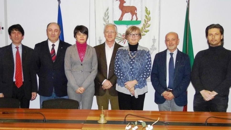 Tre corpi di ballo e uno spettacolo