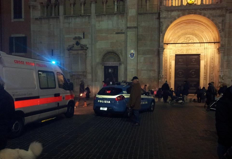 Ferrara, schiaffo alla questuante 