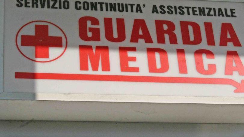 Guardia medica: servizio potenziato, ma non basta