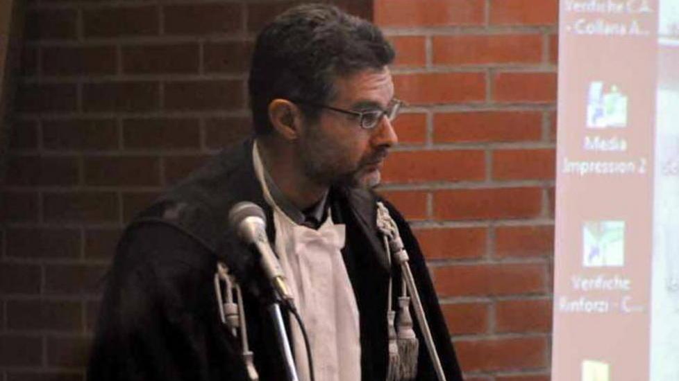 Volevano mettere una bomba in procura