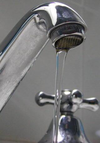 Comune e Abbanoa firmano l’armistizio «Niente più slacci» 