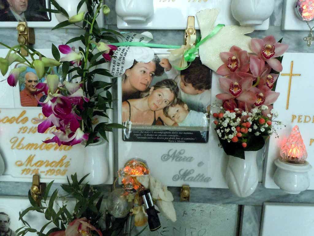 Frana di Lavacchio, morirono mamma e figlio: tutti assolti 