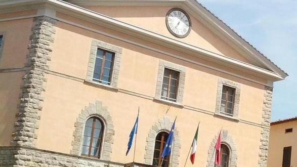 Peep Pizzetti, ancora bufera sul Comune