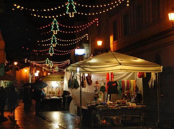 Ambulanti, tutti insieme ma con stand più piccoli