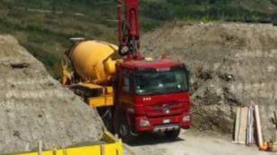 Tre camion spariti dall’impresa edile