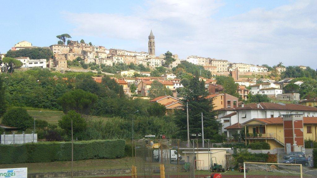 Una veduta dello stadio di Peccioli