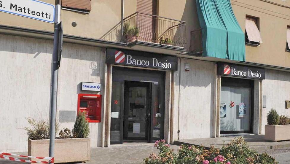 Castelnuovo. Finti mutui, truffati i clienti della banca 