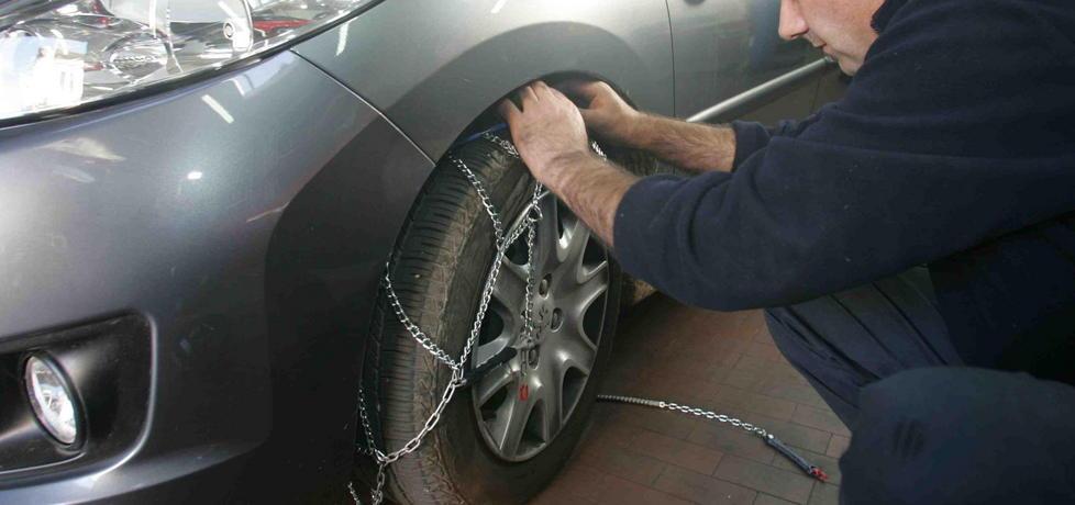 Tre multati per l’assenza di catene a bordo dell’auto