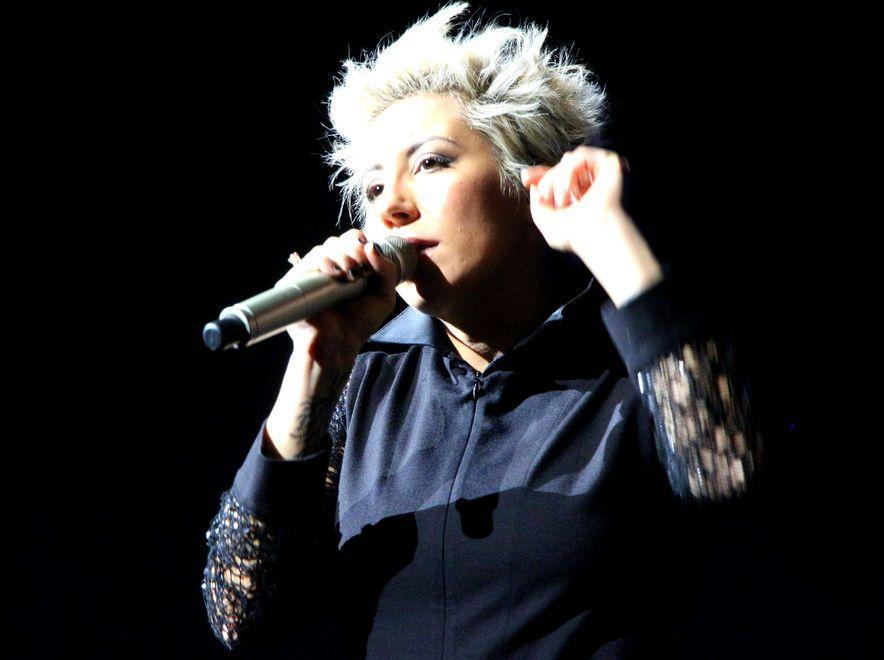 Al Comunale il “Naif Tour” di Malika Ayane Musica a tutto campo con standing ovation finale 