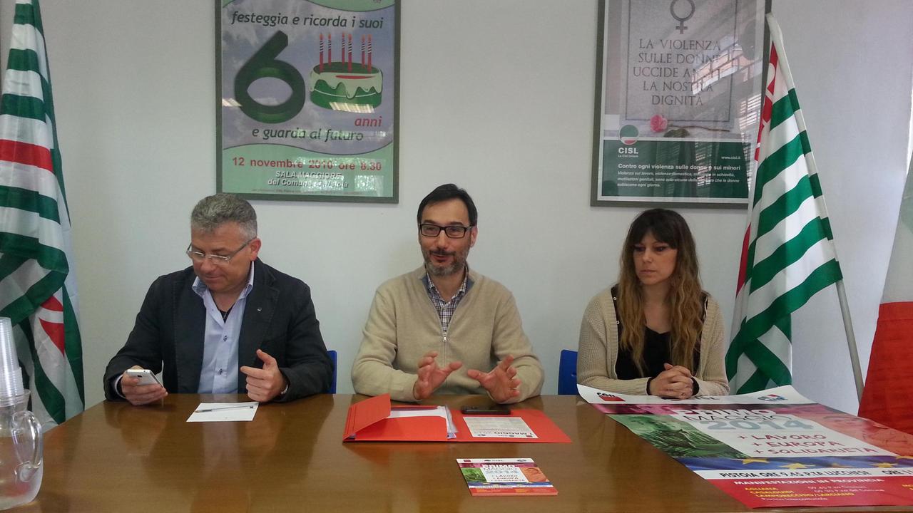 Al centro Andrea Brachi, nuovo segretario generale dello Spi Cgil