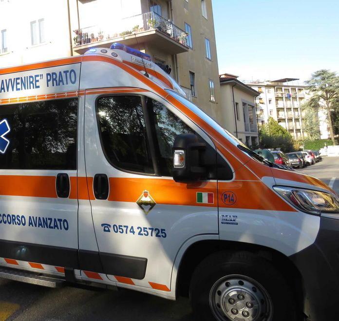Inaugurazione di tre mezzi per i disabili e il servizio 118