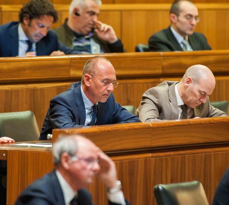 Irpef e sanità, il centrodestra all’attacco 