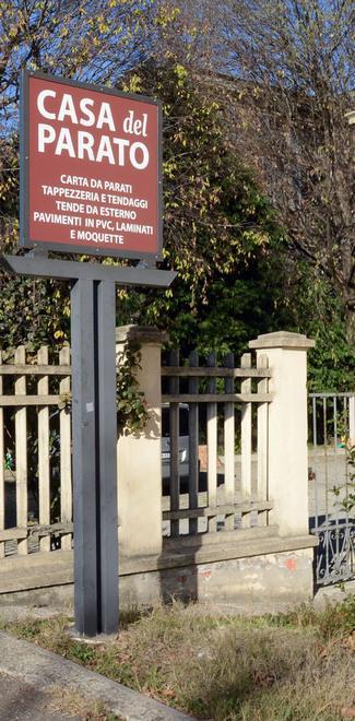 Urta quattro auto e una casa: in due all’ospedale 