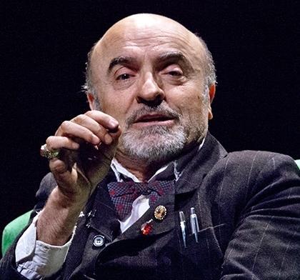 “La Fondazione” Marescotti sul palcoscenico del Ruggeri
