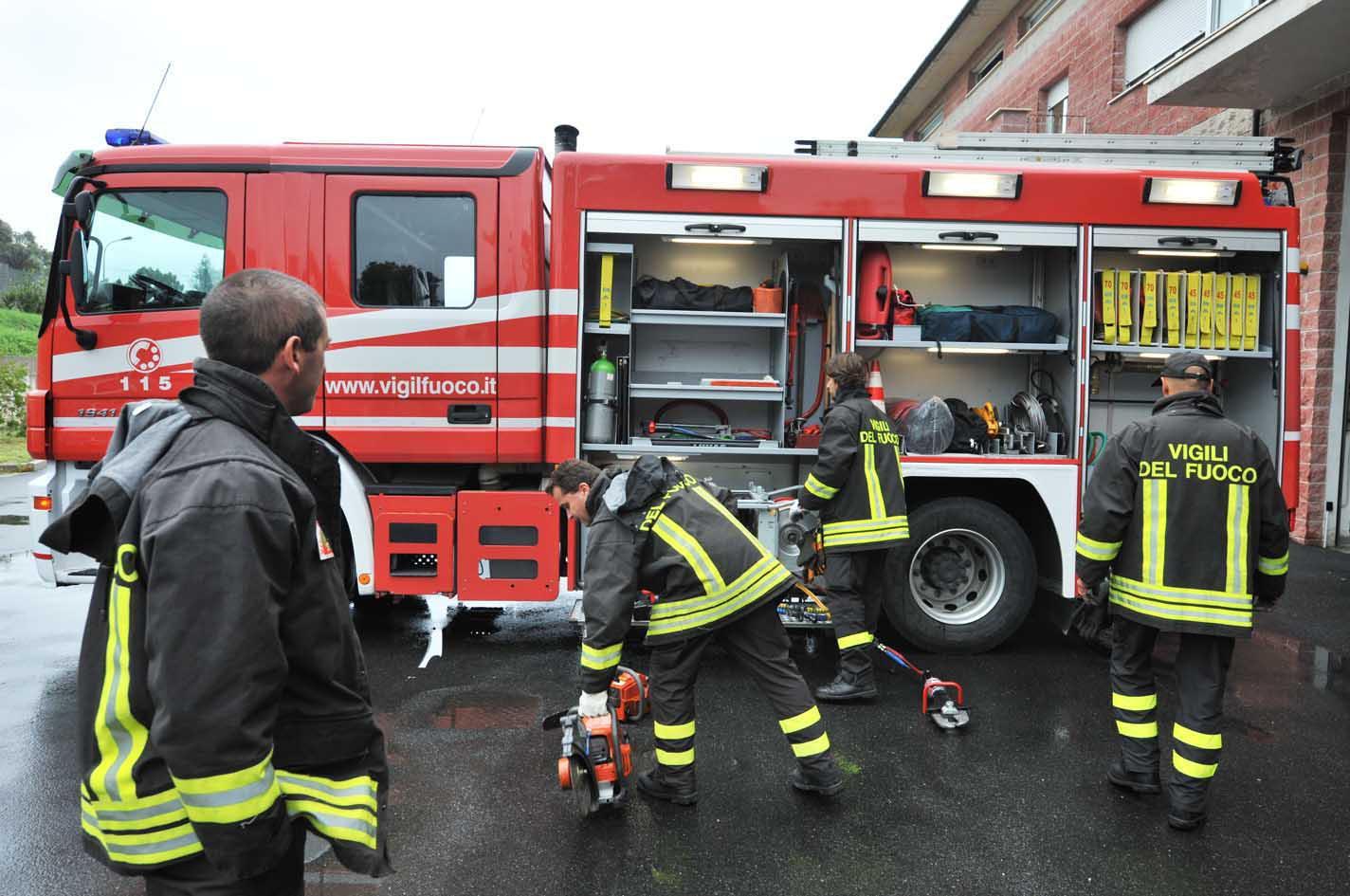 Gatto provoca incendio in casa 