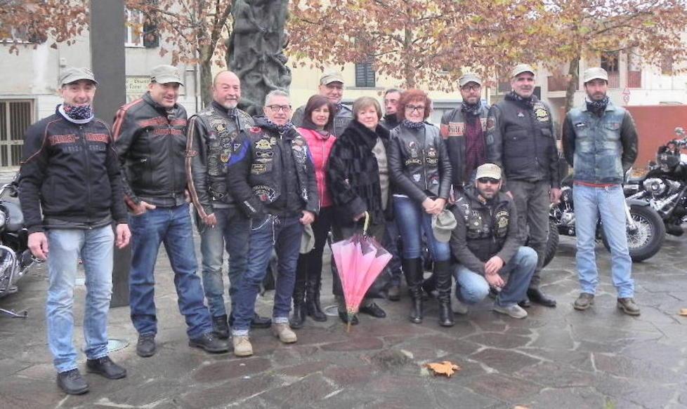 Il cuore grande dei bikers rende meno triste il Natale 