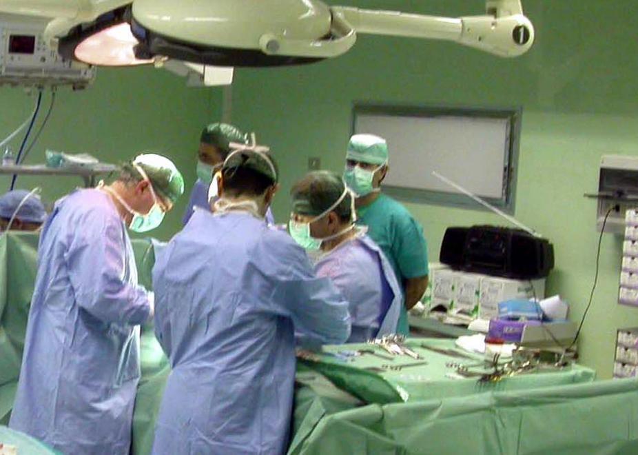 Ospedale a corto di medici «Una graduatoria elbana» 