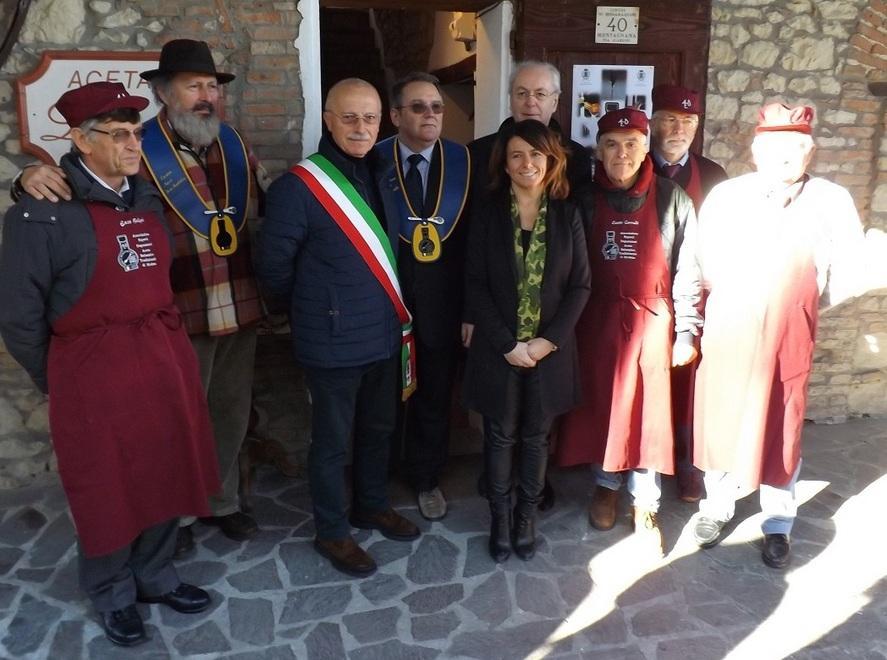 Serra inaugura la prima batteria di balsamico
