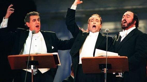 Pavarotti, concerto di Natale: la lirica sul grande schermo