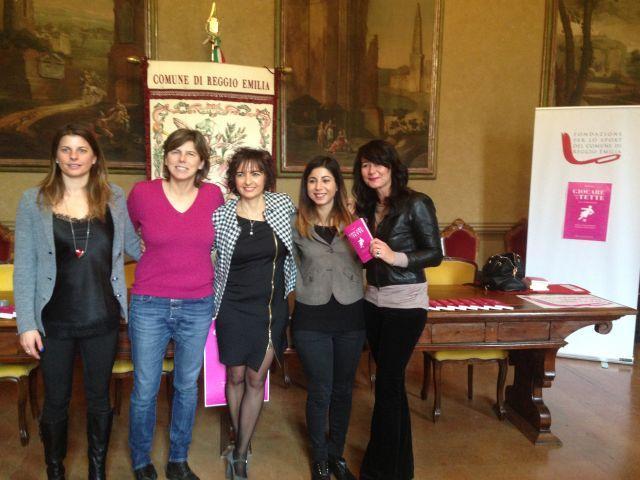 Giocare con le Tette, un libro sul calcio femminile a Reggio Emilia