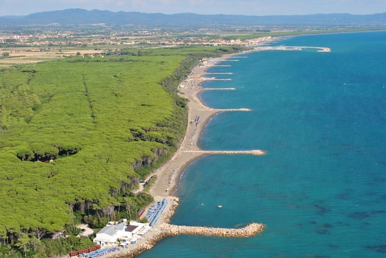 Panoramica dei pennelli realizzati tra le Gorette e la foce del Cecina