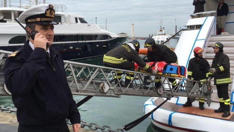 Allarme incendio in porto: ma è solo un’esercitazione