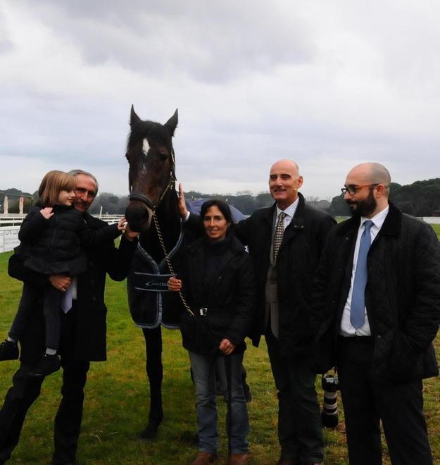 Varenne superstar San Rossore applaude il grande Capitano 