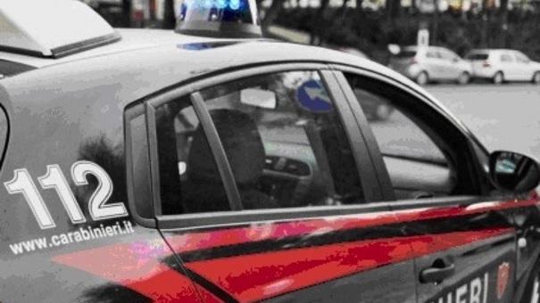 Rubati in una casa anche elettrodomestici
