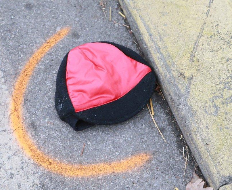 Auto contro bici, gravissimo ciclista 
