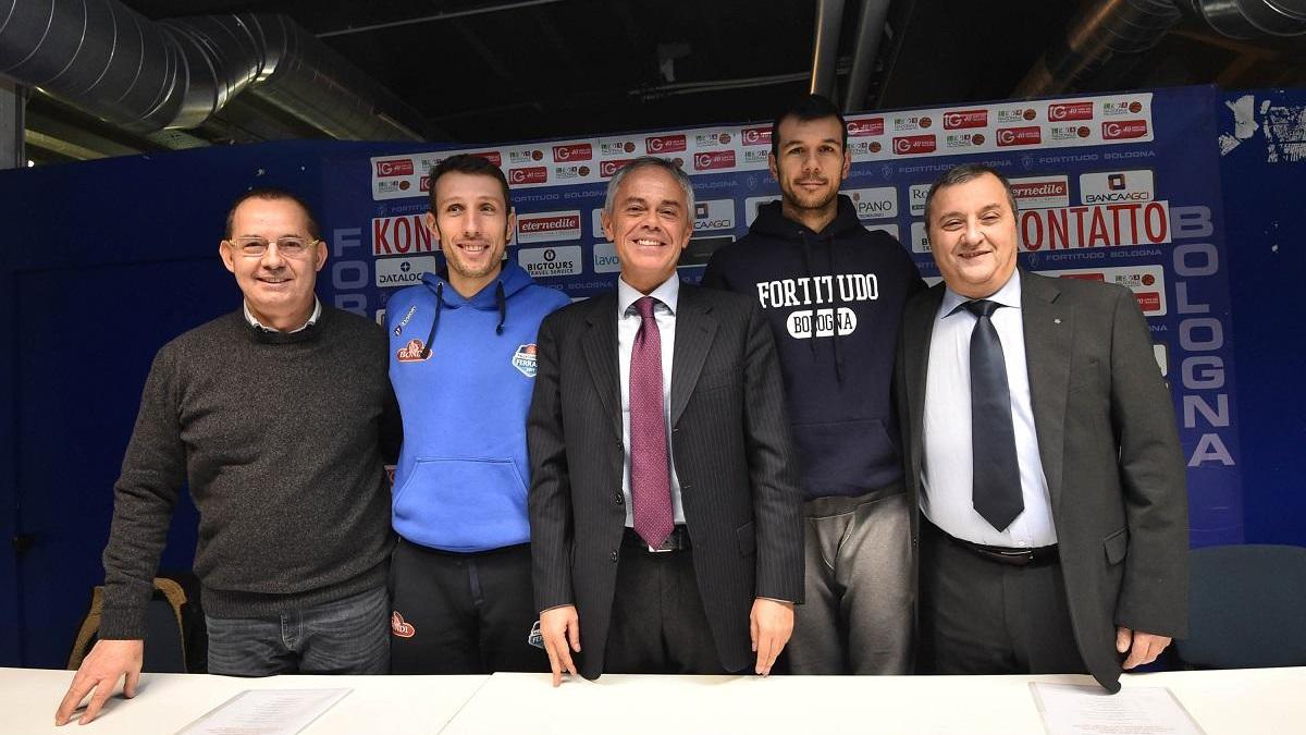 La presentazione dell'iniziativa