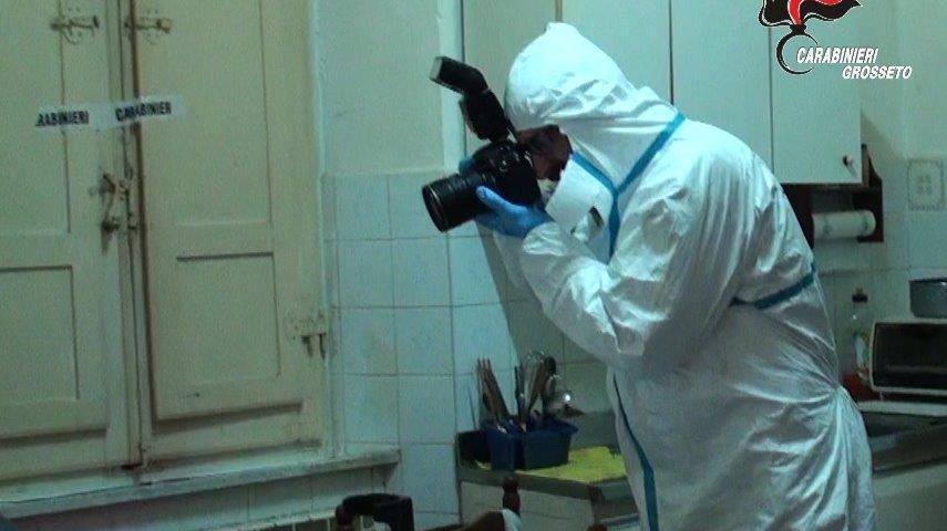 La cucina nella quale è stato trovato morto Antonio Tucci