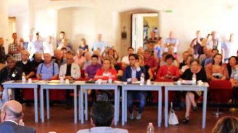 Il consiglio comunale rischia di slittare al giorno di Natale