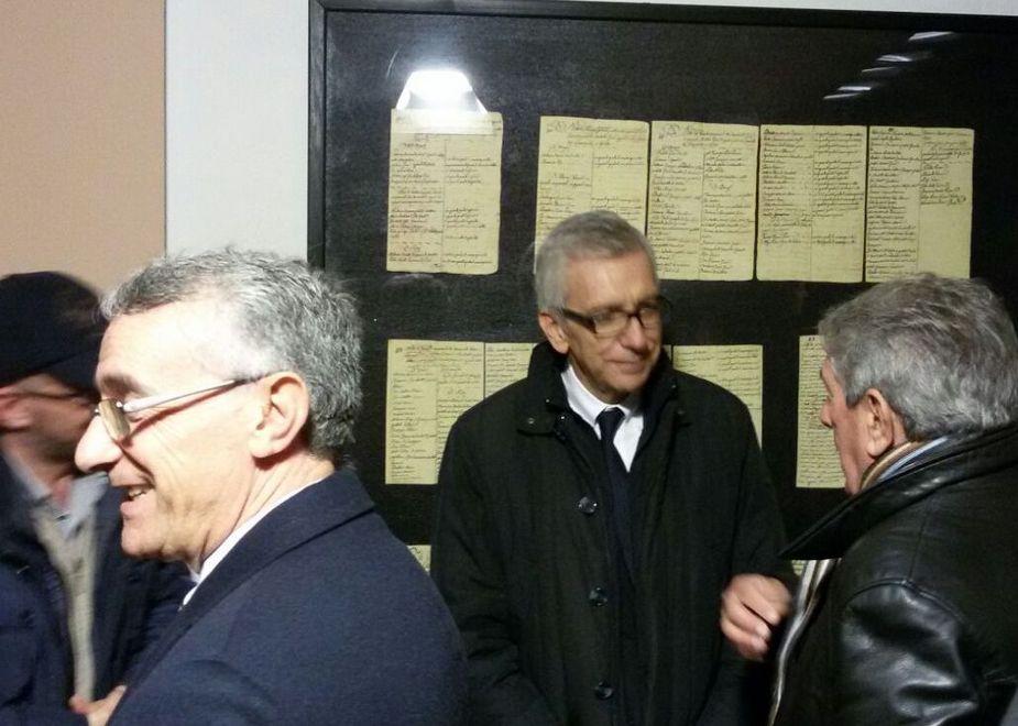 Visita a sorpresa tra musei e stand del presidente Pigliaru
