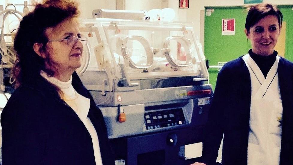 Pollicino dona incubatrice per i trasporti d’emergenza