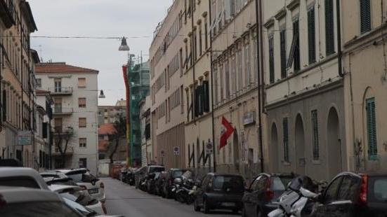 Pensionata rapinata in casa: quella donna ha tentato di soffocarmi con buste di plastica