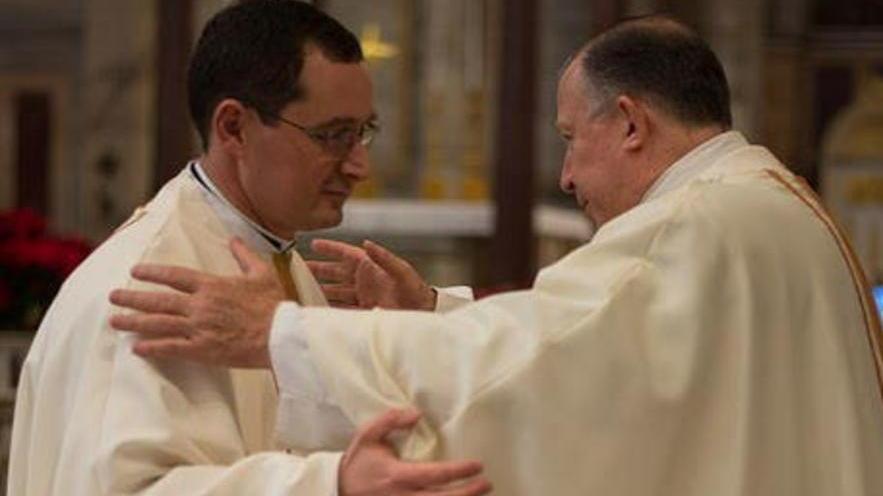 Ex consigliere comunale ordinato sacerdote
