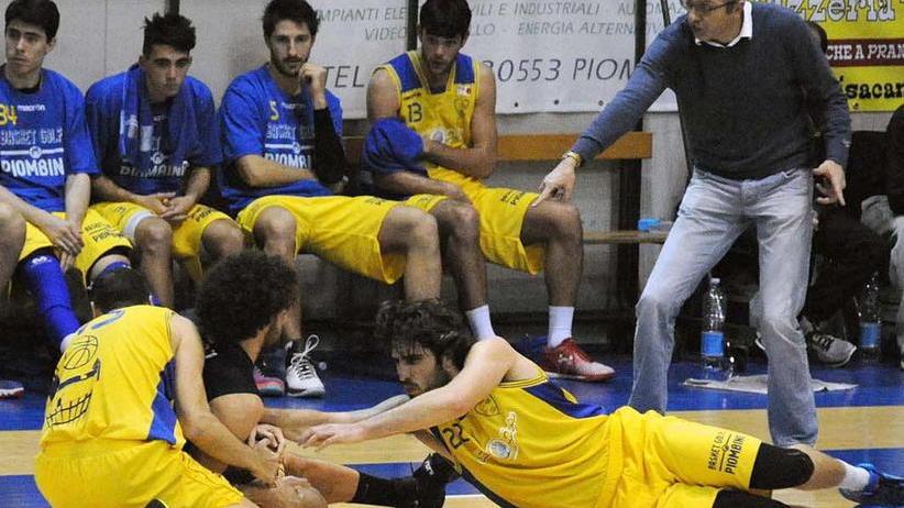 Golfo arrabbiato per il derby